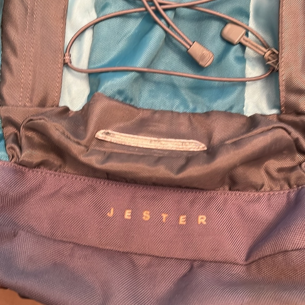 The North Face light blue and grey Jester Backpack - Picture 3 of 14
